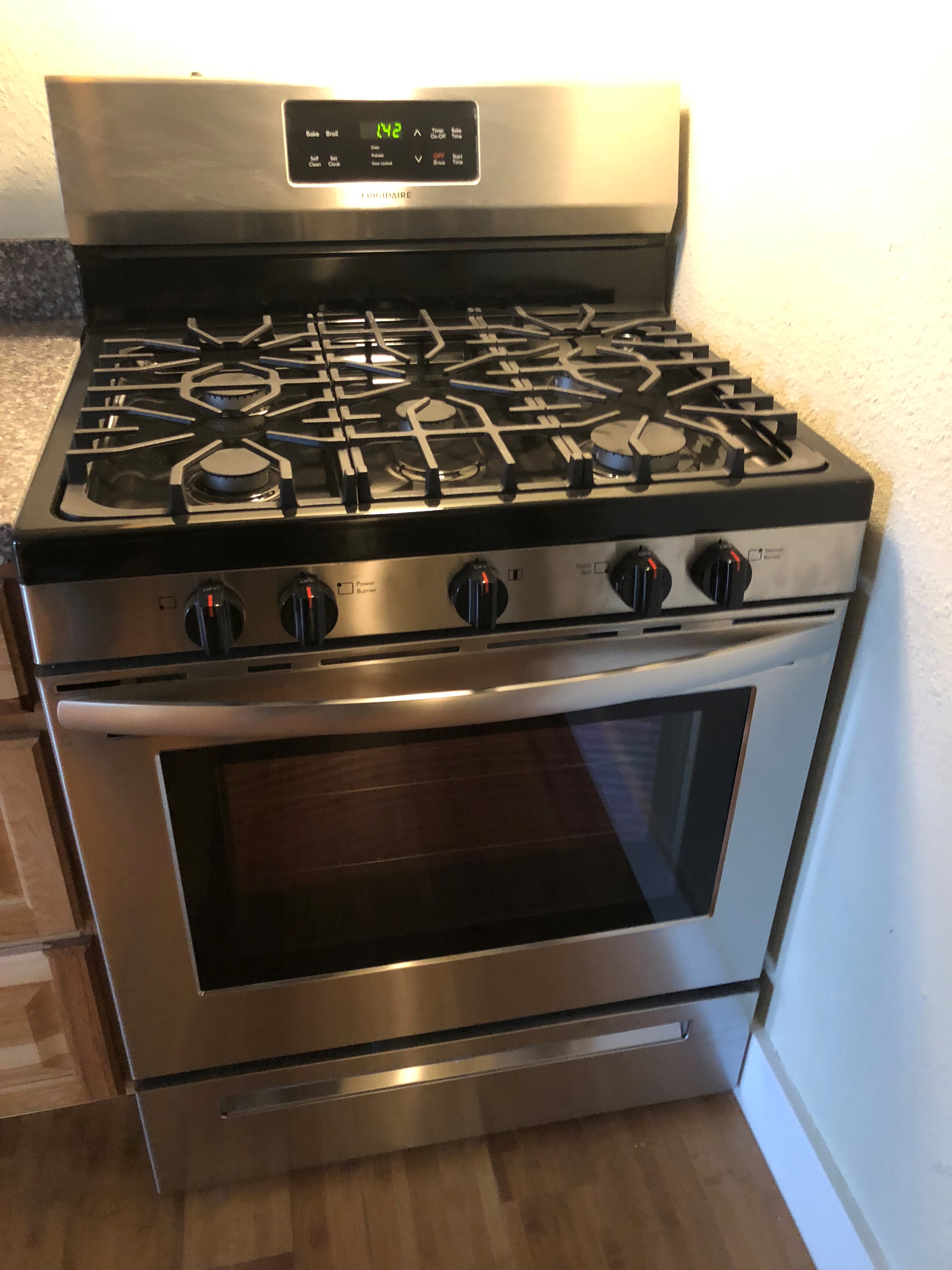 OC22Stove.jpg